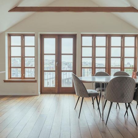 Penthouse / 4 Bedroom / Downtown / Harbour View Tórshavn Extérieur photo